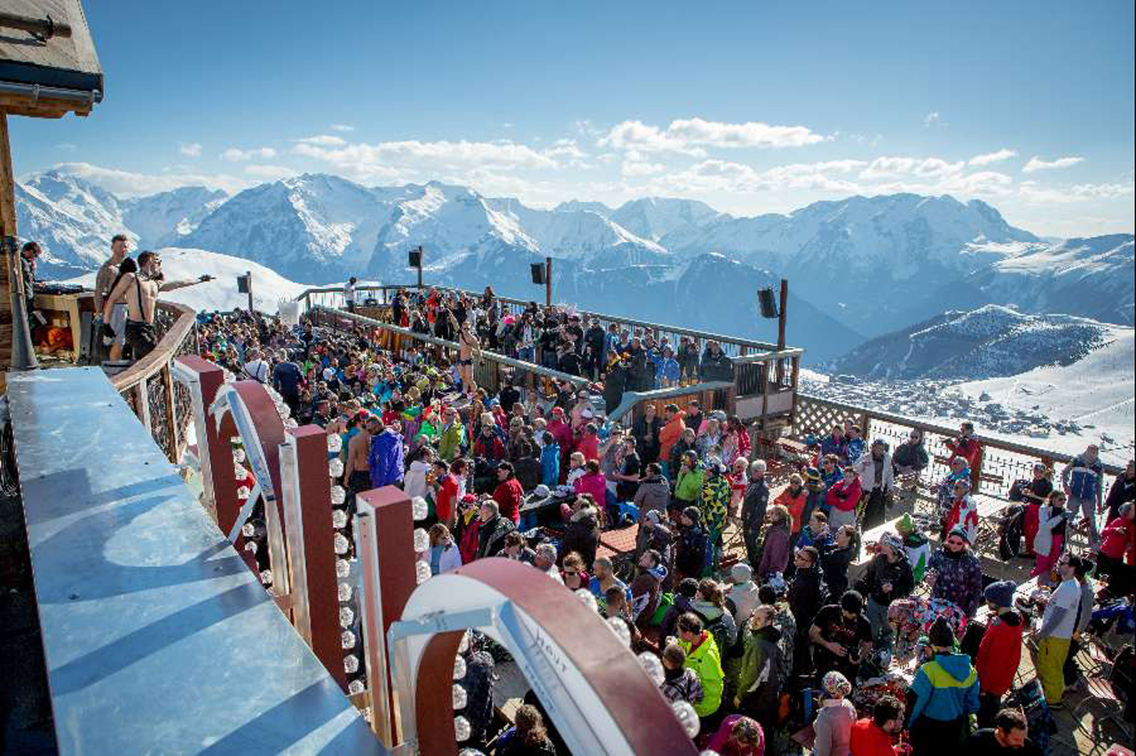 Image Destination Branding Follie Douce Apres Ski